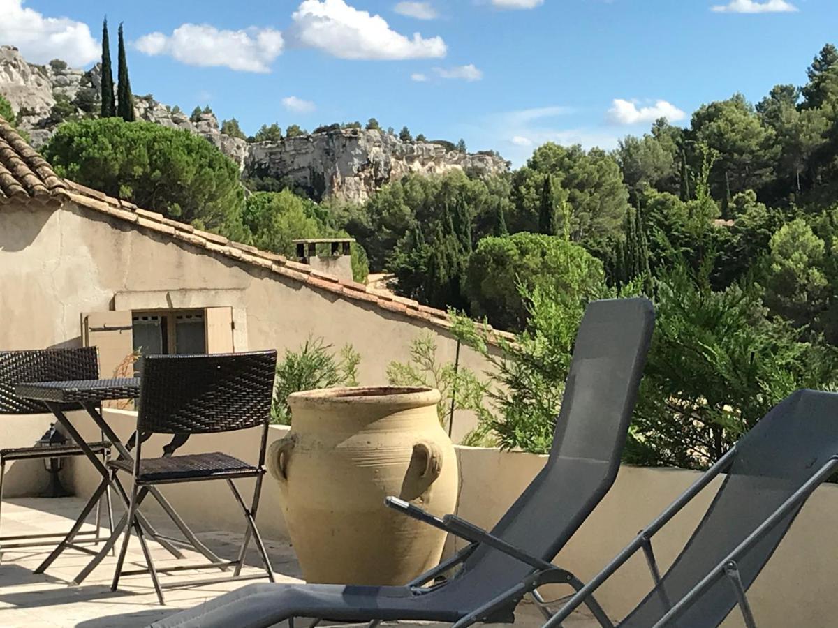 Bed and Breakfast Mas De La Fadeto Les Baux-de-Provence Esterno foto