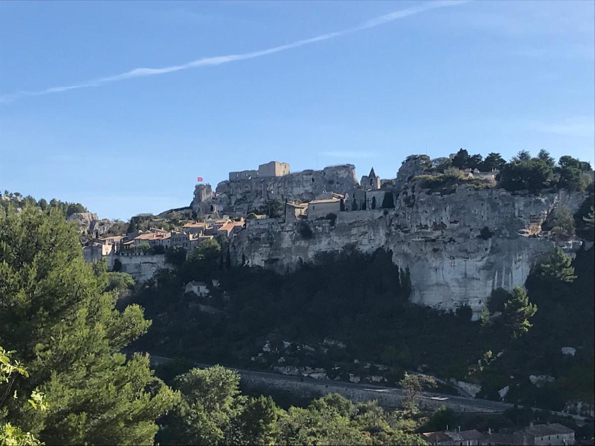 Bed and Breakfast Mas De La Fadeto Les Baux-de-Provence Esterno foto